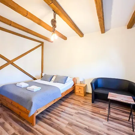 Lejlighed Jurajski Parking 8 Minut Od Alei