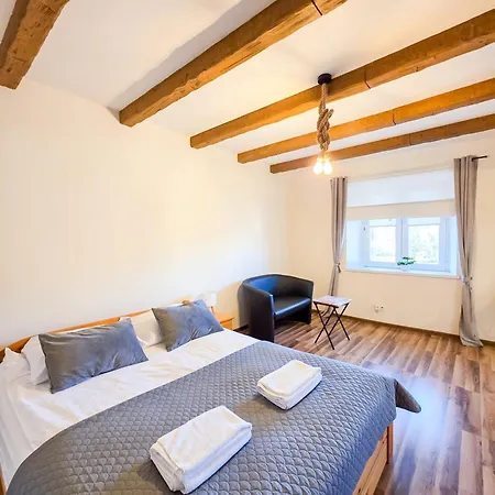 Jurajski Parking 8 Minut Od Alei Apartamento *