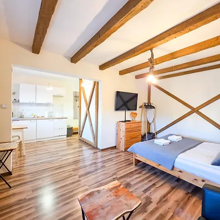 Jurajski Parking 8 Minut Od Alei * Częstochowa