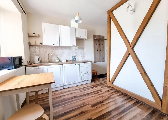 Jurajski Parking 8 Minut Od Alei דירה