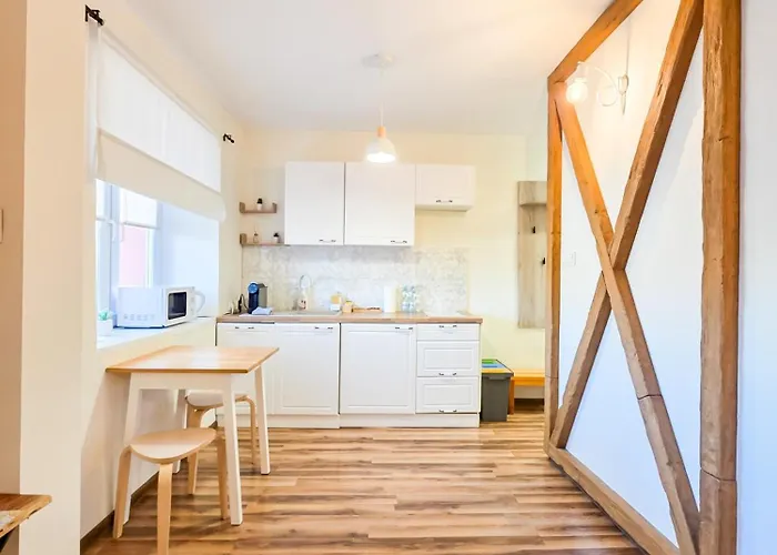 דירה Jurajski Parking 8 Minut Od Alei צ'סטוצ'ובה